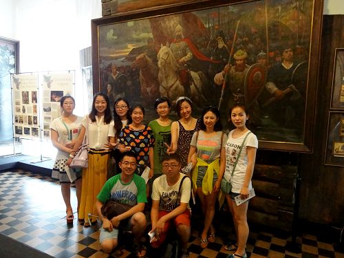 我校学生在俄罗斯